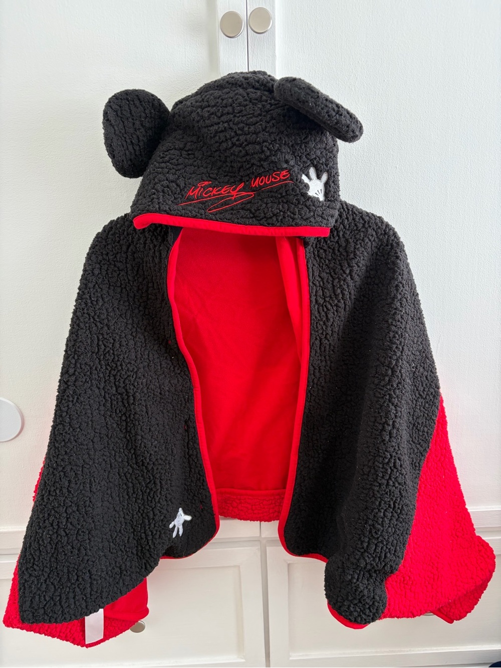 Disney Mickey Mouse Black & Red Sherpa Hooded Cape
